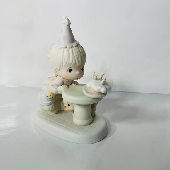 Precious Moments "May Your Every Wish Come True" - #203002 - Picture 1 of 1